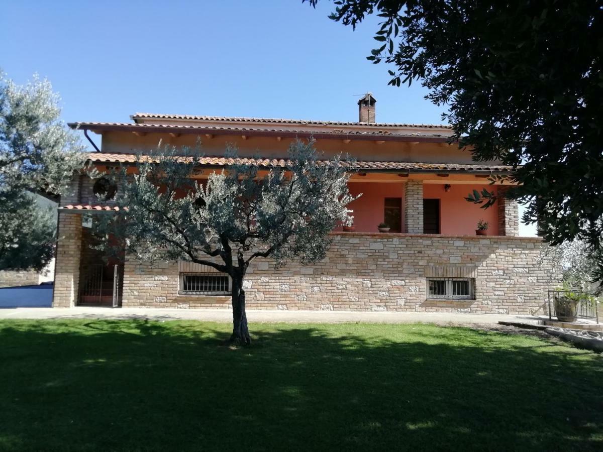 Apartamento La Lanterna Di Lanfo Asís Exterior foto