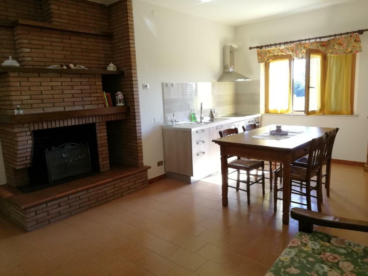 Apartamento La Lanterna Di Lanfo Asís Exterior foto