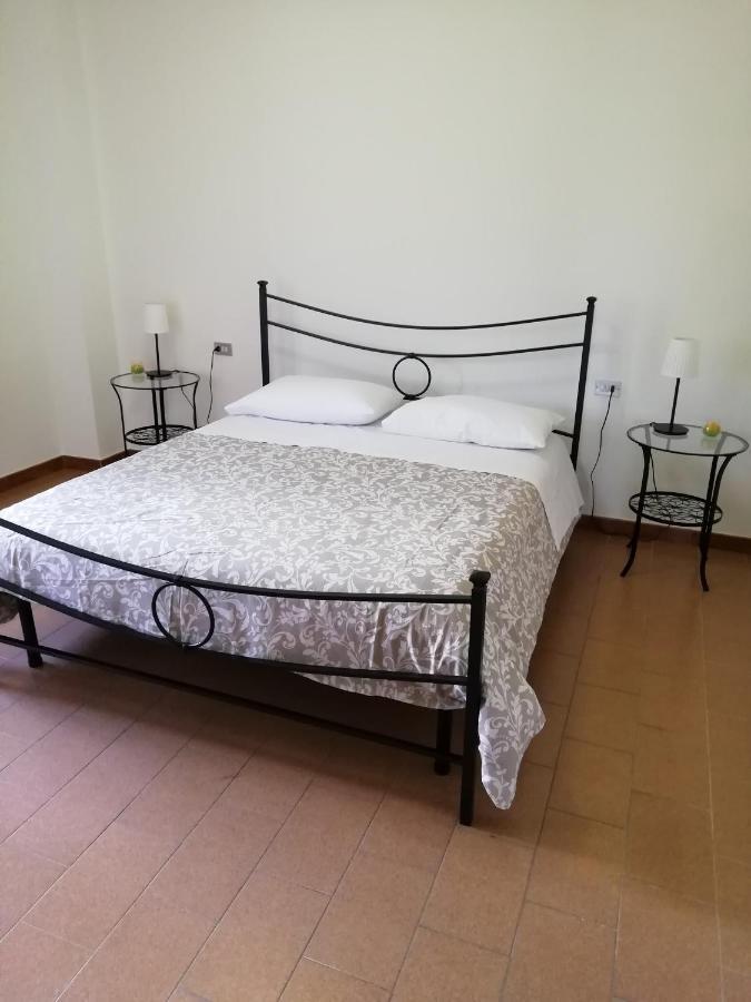 Apartamento La Lanterna Di Lanfo Asís Exterior foto